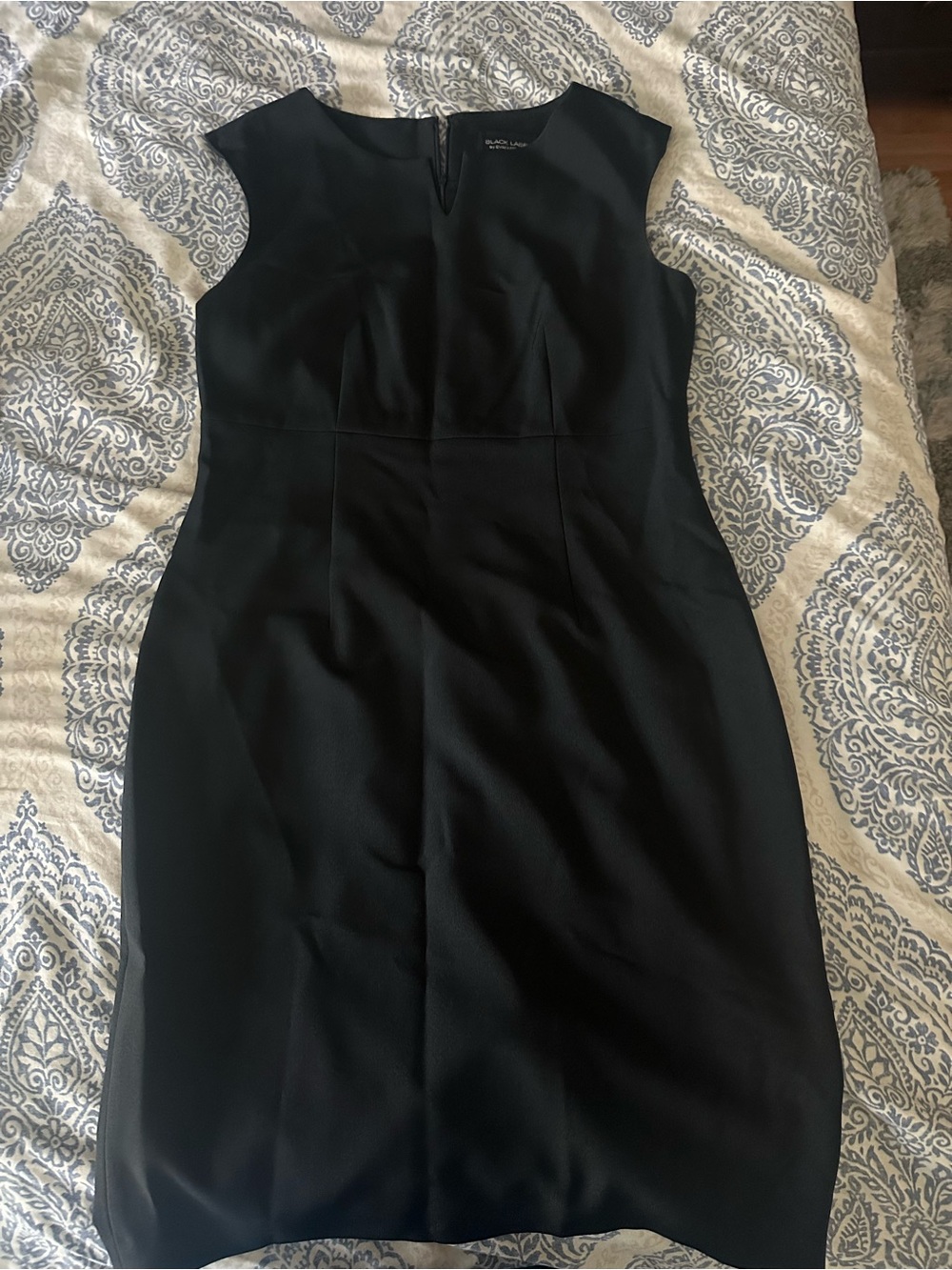 Evan Picone Black Cap-Sleeve Midi Sheath Dress